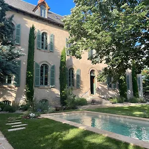 https://couvent-de-la-salette.midi-pyreneeshotels.com